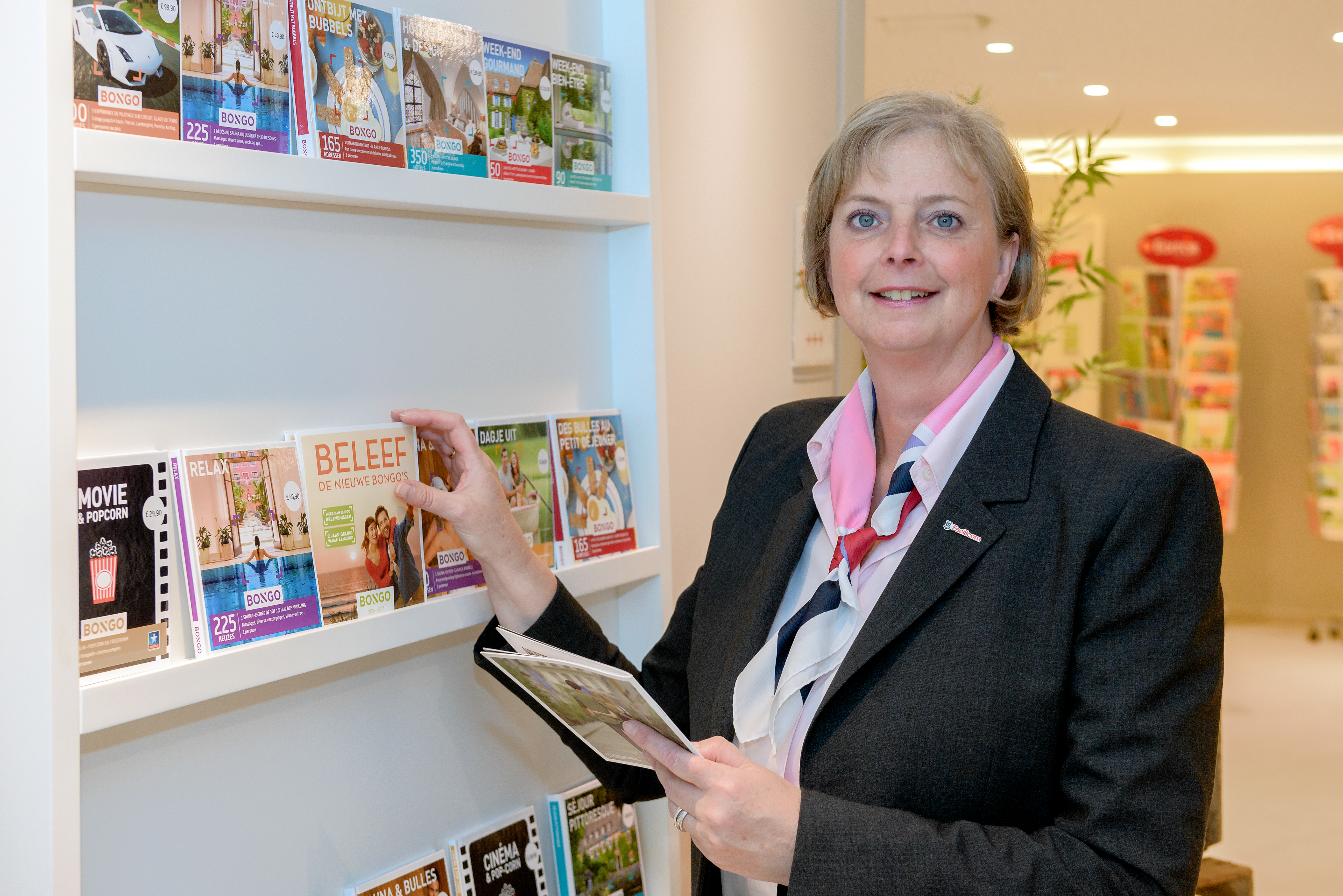 Facilicom, Facilicom Solutions, facility management, facilitaire dienstverlening, concepten, bedrijf, receptiediensten, RespondR, Happy Or Not, hospitality, gastvrijheid, ontvangst, onthaal, receptionist, vergaderzalen, meeting rooms, mailroom, operationele ondersteuning, gasten