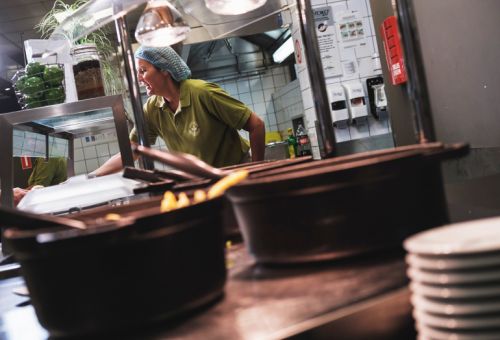 Facilicom, Prorest, catering, maaltijden, chef, seizoensgebonden, gastvrijheid, assortiment, gevarieerd, lekker, gezond, genieten, milieu, duurzaamheid, variatie, deskundigheid, cateringprocessen, voedingskunde, HACCP, kostenoptimalisatie, nulmeting, quick scan, tevredenheidsonderzoek