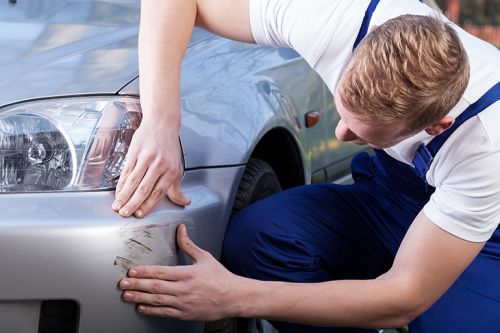 Kleine carrosseriewerken