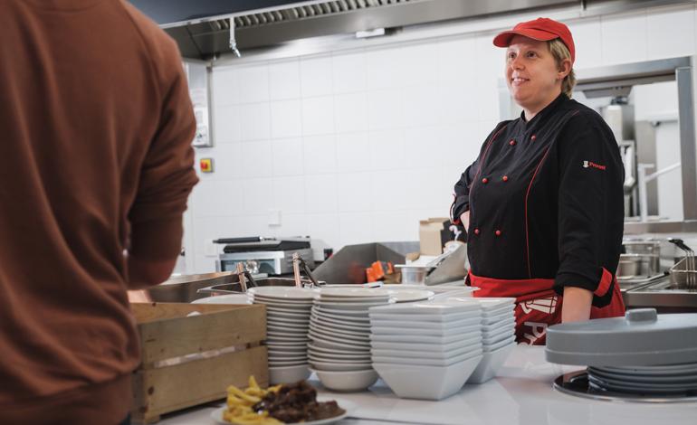 Facilicom, Prorest, catering, maaltijden, chef, seizoensgebonden, gastvrijheid, assortiment, gevarieerd, lekker, gezond, genieten, milieu, duurzaamheid, variatie, bedrijfsrestaurant, onderwijs, cafetaria, coffee corners, grab & go, lunch, informele meetings,