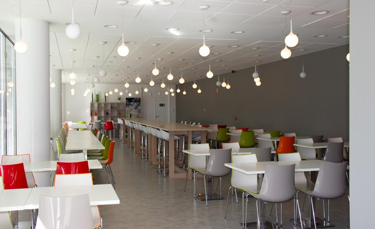 Facilicom, Prorest, Catering, bedrijfsrestaurant, maaltijden, chef, seizoensgebonden, gastvrijheid, assortiment, gevarieerd, variatie, duurzaamheid, milieu, genieten, lekker, gezond